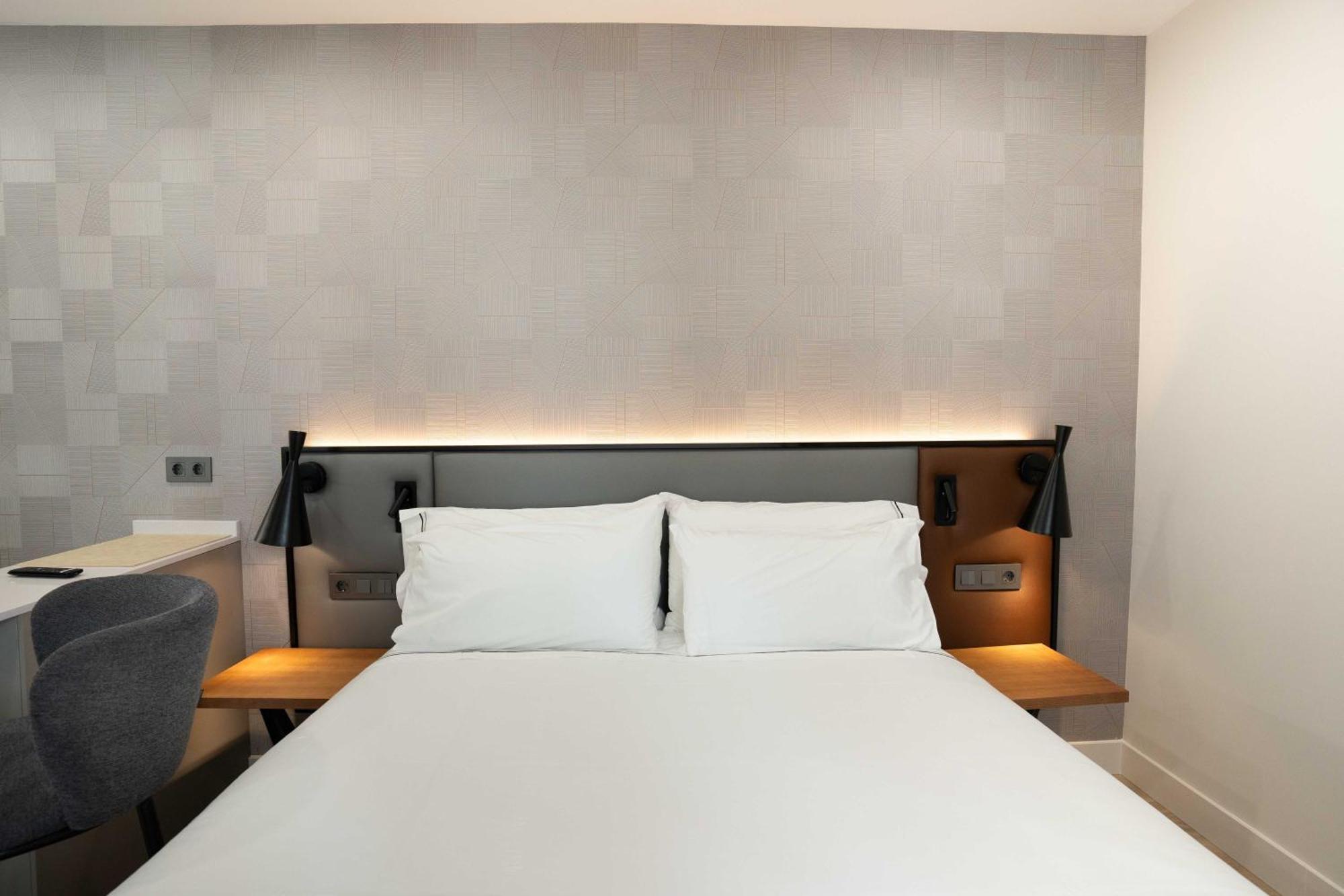 Prisma Suites Salamanca Exterior photo