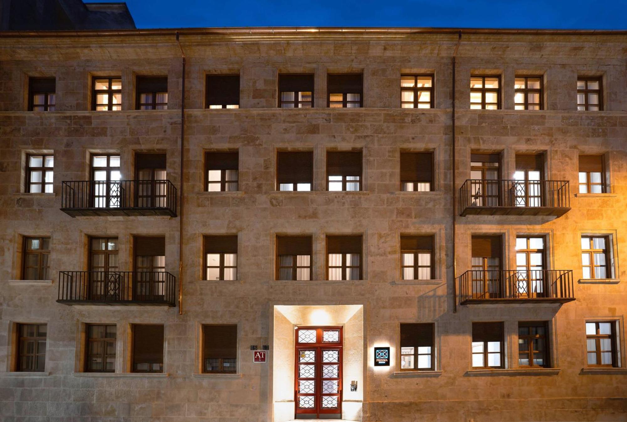 Prisma Suites Salamanca Exterior photo