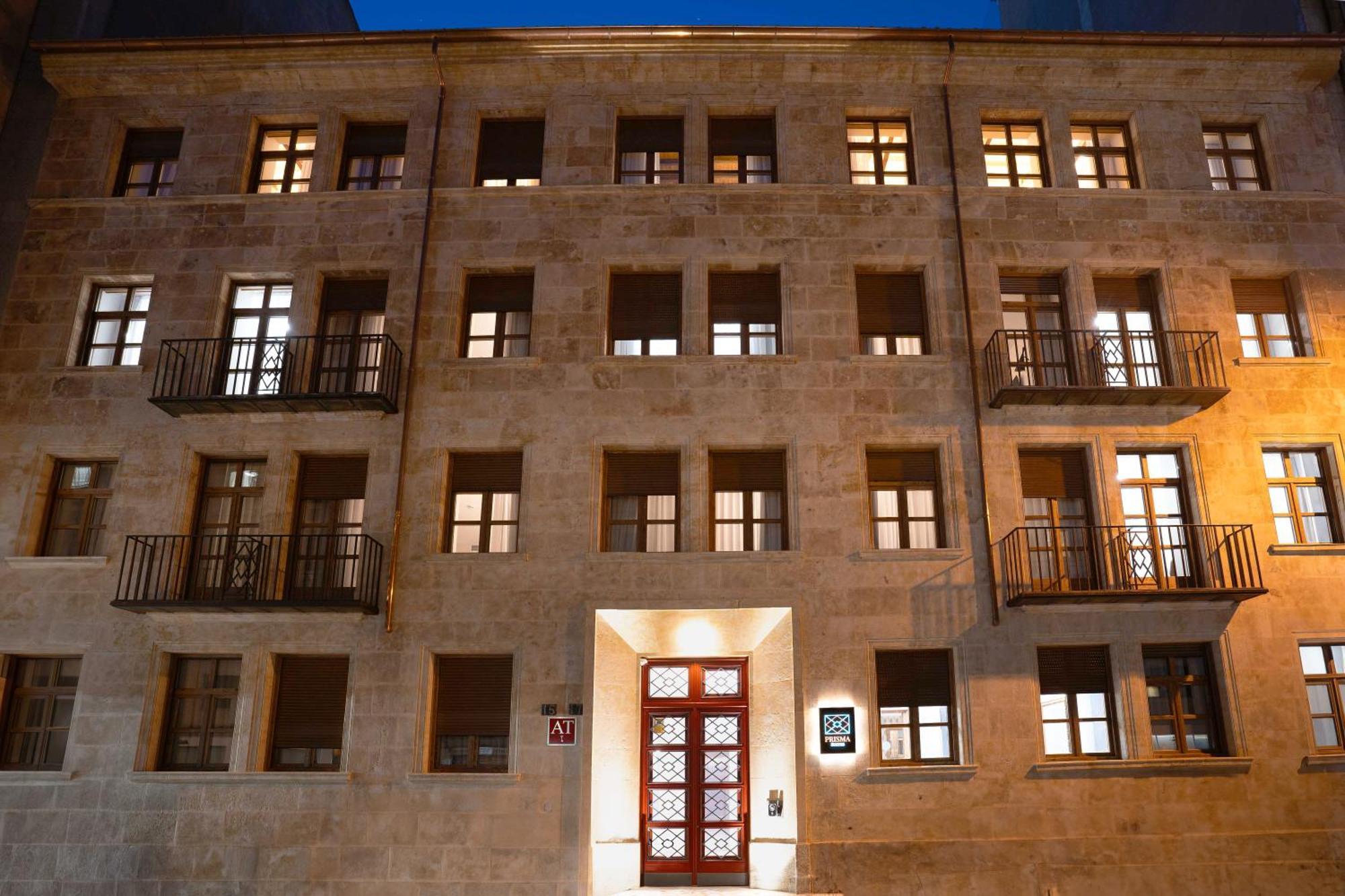 Prisma Suites Salamanca Exterior photo