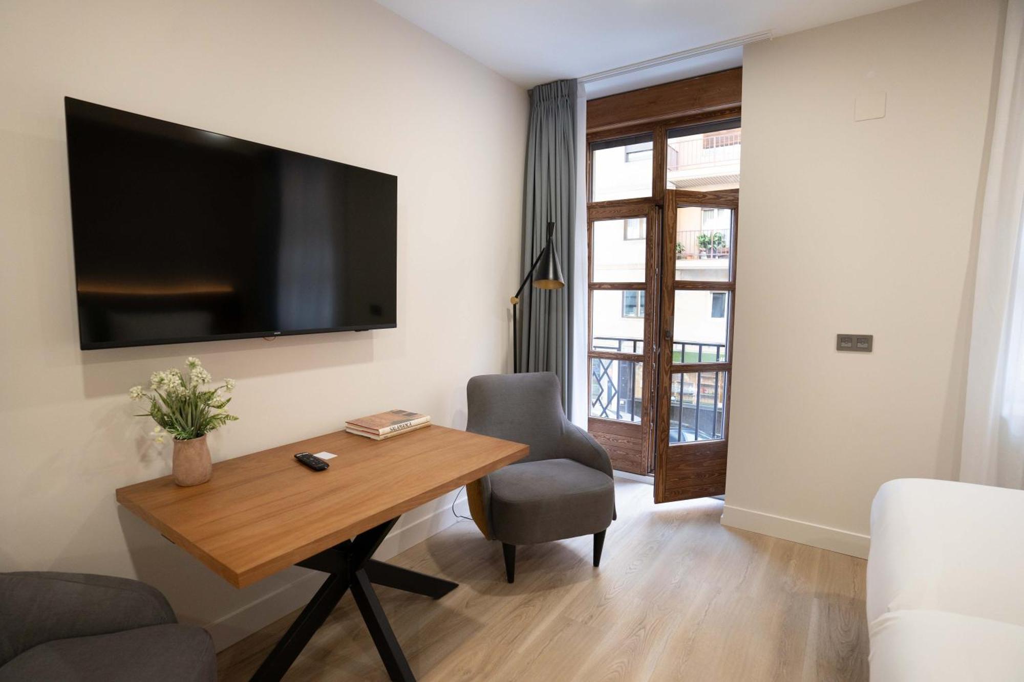 Prisma Suites Salamanca Exterior photo