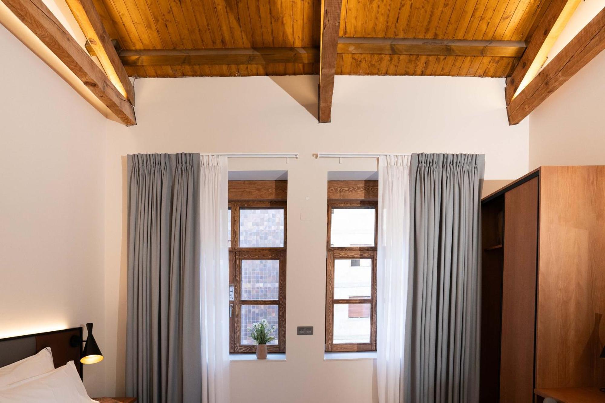 Prisma Suites Salamanca Exterior photo